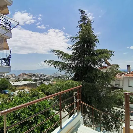 Evris House 1 Hébergement de vacances *